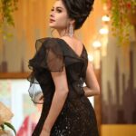 Cookies Swain Instagram – Pov : You are in 2023 but your playlist just stuck in 90s 🖤

P.c – @elegant_photo_graphy 
MUA – @chinu_makeup 
Hairstyle – @tulasibeh 
Outfit – @duhitamanav Duhita & Manav