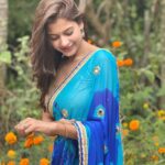 Cookies Swain Instagram – “The Marigold is a reminder that life is beautiful, even in its darkest moments.” 

Saree – My bestie @__rituparna__98 💙
P.c – @pratima.dolly30 😘