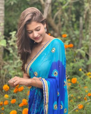 Cookies Swain Instagram - “The Marigold is a reminder that life is beautiful, even in its darkest moments.” 

Saree - My bestie @__rituparna__98 💙
P.c - @pratima.dolly30 😘