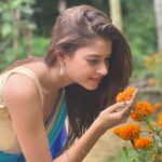 Cookies Swain Instagram – “The Marigold is a reminder that life is beautiful, even in its darkest moments.” 

Saree – My bestie @__rituparna__98 💙
P.c – @pratima.dolly30 😘