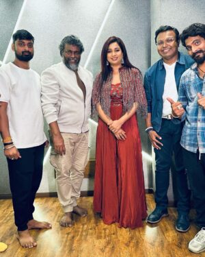 D. Imman Instagram - Glad to rope in Dear Friend,sis @shreyaghoshal for Director/Actor Parthiban’s next directorial venture!
Always magical recording your voice! God be with you and your family!
Can’t wait to share the song with you all!
Lyric by Radhakrishnan Parthiban!
A #DImmanMusical

Praise God!

@radhakrishnan_parthiban @shreyaghoshal @keerthanaparthiepan @akira_productions_
