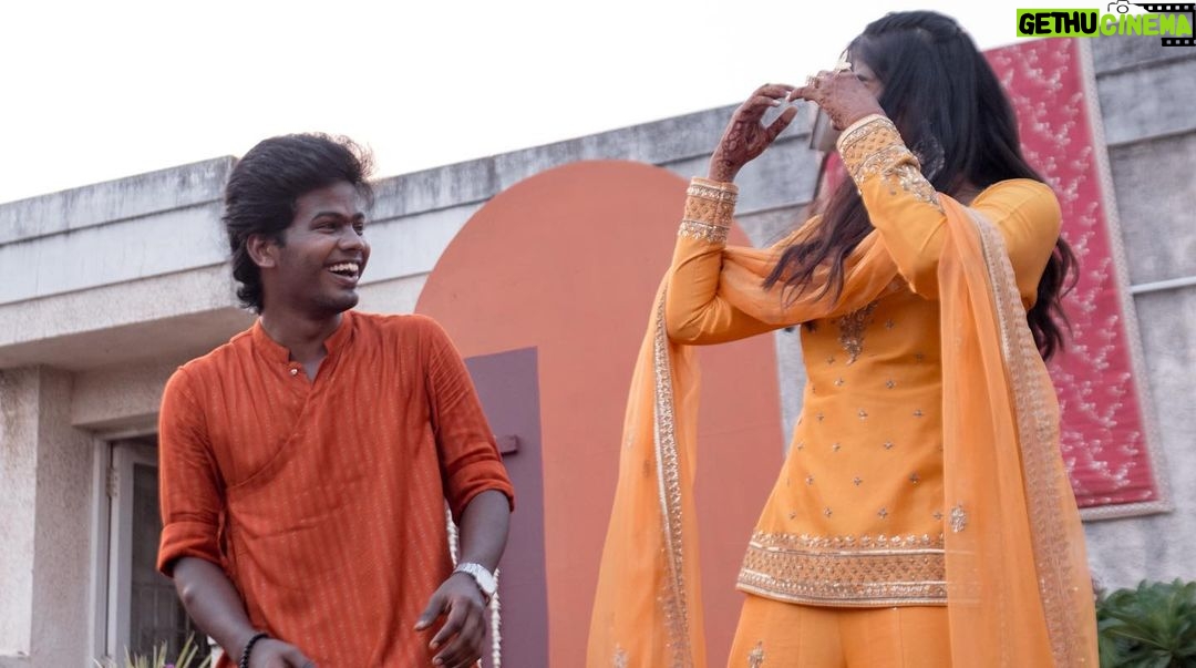 Deepika Venkatachalam Instagram - So ending RnD's close to heart Mehendi series with some of our favourite pictures! #PhotoDumpAlert The first event of our wedding festivities started with absolute laughter, joy and blessings from our near & dear as always. Some loved moments like Raja's late arrival and making up to it by dancing along with me, when the whole family gathered on the floor to vibe to our fav songs, when appa bought our guitar and started grooving to the music along with us, when both our hands were filled with henna, when I shed happy tears for the iconic kannana kannae to the moment when Raja and I danced as a couple for the first time in front of our people - the whole evening fell in place so perfectly than we could ever think off. ❤️ A perfect get-together where all my bridesmaids wore shades from Punjab in our own terrace with our people before our big day moved me so much and I personally felt very loved!! 🥹 Cherry on the cake was how Raja's and my dress code complimented each other so beautifully in the evening sunset like a poem! ⛅️ A whole lot of fun, emotional moments, dance and colours sprinkled all over came together and kickstarted our dream wedding that evening! - 18/05/2023 🫶🏼🥺😍🧿 . 📸 @wevaphotography Decor @vizhamedai Outfits : @fabindiaofficial | @jigarmaliofficial Styling @stylingbysamiha . #RnD #RnDwedding