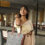 Deepika Venkatachalam Instagram – POV : A day in my life ft @zoukonline 🤍

From the morning rush to the evening stroll, Zouk’s bags are an extension of my personality and mood, adding that subtle elegance to my lifestyle. If you’re looking for cruelty-free, stylish and functional bags that bring the essence of India to the world, look no further than Zouk.

Use my coupon code IGDEEPIKAVE15 to avail 15% discount on your next Zouk purchase!

#Deepika #Reelit #Zouk #ZoukOnline #ZoukBags #ZoukFootwear #ProudlyIndian #Handmade #Vegan #VeganBrand #CrueltyFree #Collaboration 
📹 & ✂️ : @keshu_hariharan
