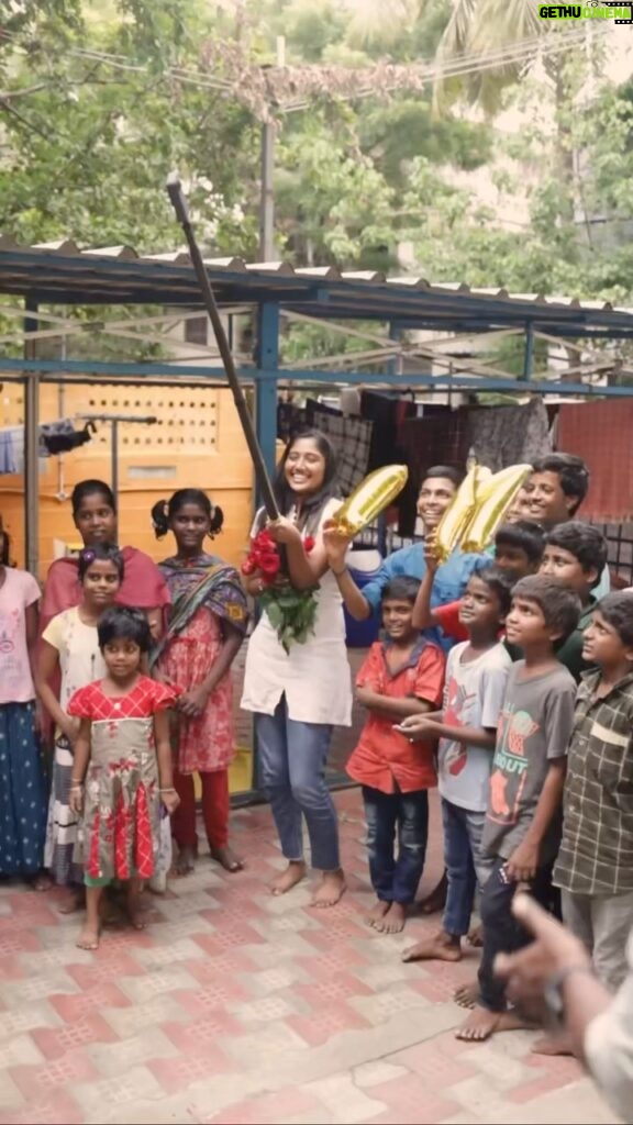 Deepika Venkatachalam Instagram - A million ways to celebrate, but nothing can bring this million-dollar smile for our one-million celebration. 🥹🫶🏼 When we hit 500k, I Apovey planned when we hit 1M, we should do something for Down’s syndromic children in terms of fund or at least visit them and spend some time with them. But with back to back shoots and tight schedules, i couldn’t do it. But that’s when my husband decided to surprise me in the most beautiful way, and in a way, I would love. Nothing fancy, He did what I would love, and this shows that God has blessed me in choosing the right person for life 🥹 Thankyou guys for making our 1M celebration more special and memorable. @vishwa_mithran_ @_mukesh_17___ @_deep__ak_ @thatmadraskaran @keshu_hariharan And my #instafam thankyou guys for all the love you give me and I love you all 1 Million avlothaan pongooo :”) . . #1million #D #Deepika #RnD