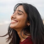 Deepika Venkatachalam Instagram - Elevate your beach day game! ☀️🏖️ Dreaming of beach days, ice cream golas, and laughter with friends? Reality sometimes has a different plan! But fear not, because I’ve got the secret to beach-time bliss! Introducing Lever Ayush Sensitivity Relief Toothpaste & Gel, with a 100% Clinically Proven Formula and the power of 8 Ayurvedic Ingredients like Clove, Triphala, and Arimedas Tailam. Say goodbye to sensitivity, and hello to carefree beach moments! 🏖️✨ #LeverAyushSensitivityRelief #BeachLife #SensitivityRelief #AyurvedicCare #NoMoreSensitivity #SmileBright #BeachFun #LeverAyush #ConfidenceBoost #IceCreamLove #DreamyDays