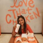 Deepika Venkatachalam Instagram - When I need a taste of home, Popeyes is where I go. It’s comfort and flavor in every bite! 🍗 @popeyes_india 🧡 Now serving at these new destinations - 1) ECR, Chennai - 29th Sep 2) Besant Nagar, Chennai - 30th Sep 3) KK Nagar, Madurai - 30th Sep #popeyesindia #popeyesinchennai #chennai #friedchicken #lovethatchicken #storelaunch #ECR #Besant Nagar #Madurai