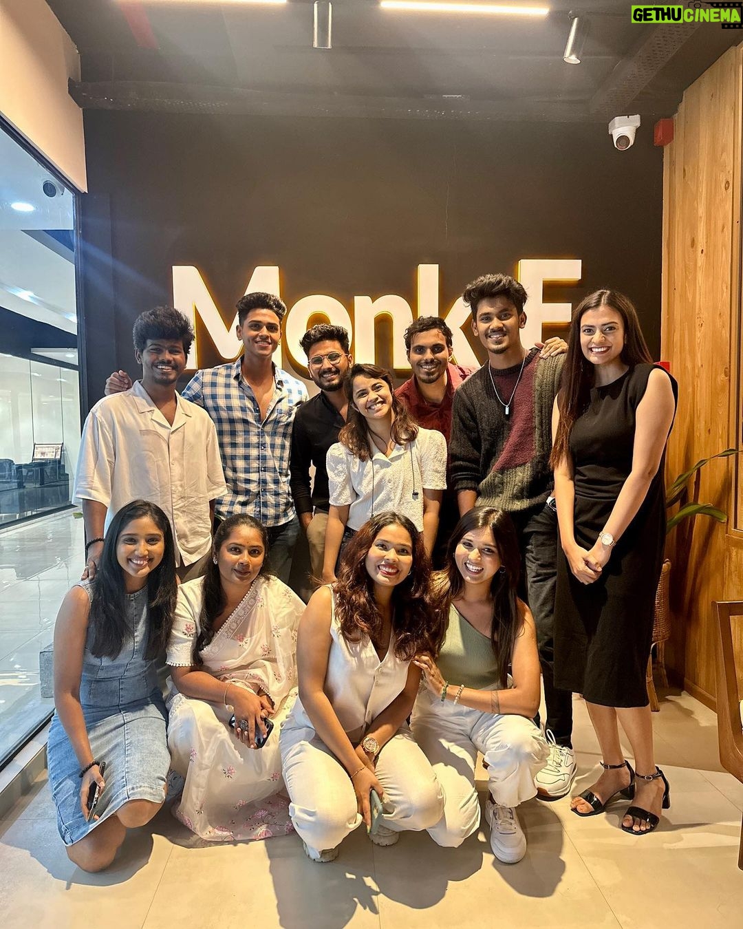 Deepika Venkatachalam Instagram - Making it to the feed coz it deserves to! 🥹 . 📍 MUMBAI | Day 1 | #Dump . Thanks @youtubeindia @monkentertainment @thatmalluchekkan . #D #deepika #DinMumbai #Youtube201 #YoutubeXMonk