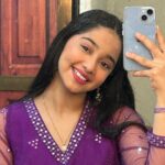 Deshna Dugad Instagram - Mirror selfie again 😝😜 . . #deshna #deshnadugad