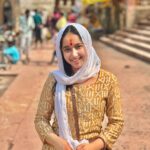 Deshna Dugad Instagram - This picture says it all 🙏🕊️ . . #deshna #deshnadugad #jyotirling #mahadev #mahakal Mamleshwar Temple, Omkareshwar, Madhya Pradesh, India
