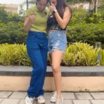 Deshna Dugad Instagram - With the best ❤️ @deshnadugad5 💋 . @kaishaa_bhutani_official . . #kaishaa #siddhibhutani #reels #teamkaishaa #viral #feature #fyp #explore #bestfriends #love #instagram