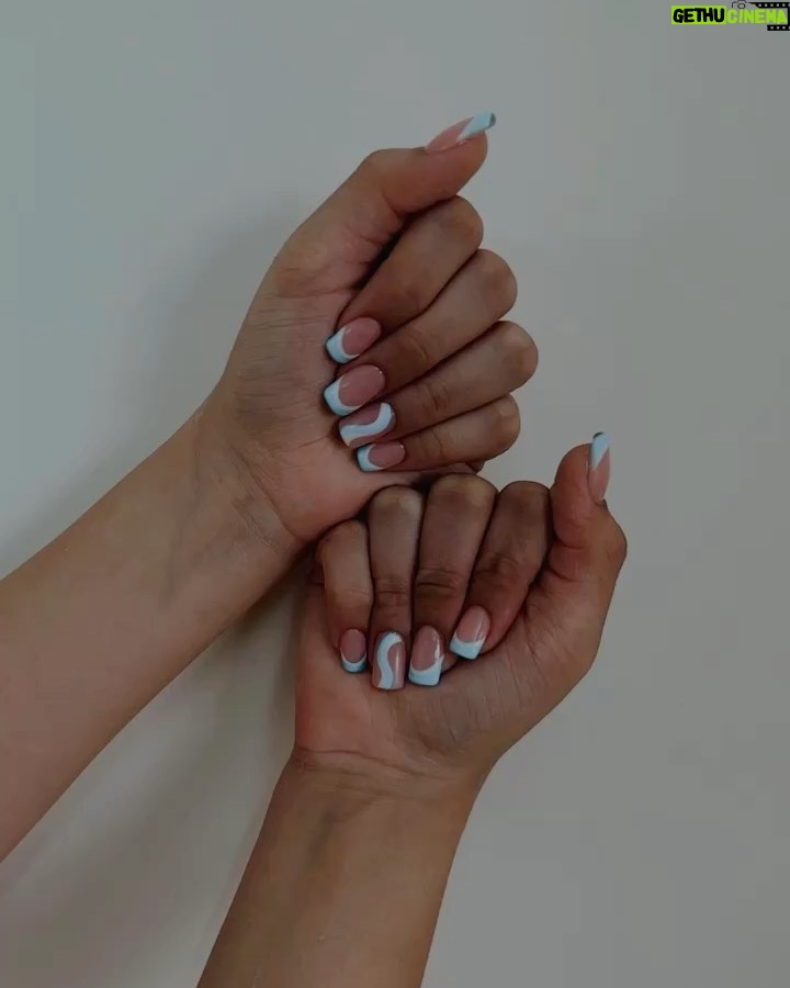 Deshna Dugad Instagram - Birthday Nails For Cutest @deshnadugad5 . You’ve Seen her in Pushpa Impossible,Criminal Justice and many more Platforms #nails #nailartist #deshnadugad #deshnadugad💕 #deshnadugad5 #deshnadugad❤️ #bluenails #swirlnails #swirlnailart #swirlnation #blueswirls #blueswirlnails Mumbai, Maharashtra