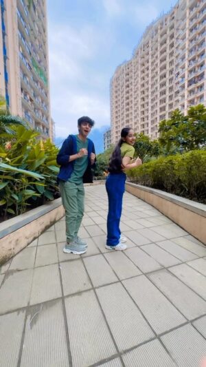 Deshna Dugad Instagram - Makeba ❤️🔥
@deshnadugad5 ❤️🔥
#VarunBuddhadev #Actor #Bollywood #Reels