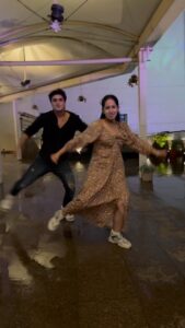 Deshna Dugad Instagram - Trending🔥❤️ A Quick One,That’s Why Not So Perfect😅❤️ @deshnadugad5 ❤️ #HetThakkar #h3tu #h3tusquad 💫#actor #actorslife #dance #laungdalashkara #trending #viral #explorepage ❤️