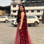 Deshna Dugad Instagram - Lets celebrate the festival in the true sense by spreading joy and light up the world of others. Have a happy, safe, and blessed Diwali!🪔🪔💫💫✨✨ . . #deshna #deshnadugad #diwali