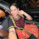 Deshna Dugad Instagram - Dancing through the night🌀 . . #deshna #deshnadugad #garbanights #dancer