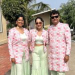 Deshna Dugad Instagram - Day - 3 Carnival , Shaadi 🎡💍 . All my outfits from - @jeevarentitbuyit . #deshna #deshnadugad #bhaikishaadi 📍 Elegant resort and health club