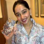Deshna Dugad Instagram - In love with these coverssss by @finstarfashion 🧿😍🥰 . . #deshna #deshnadugad #collab