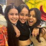 Deshna Dugad Instagram - ♥️🥳 . . #friendship #deshna #deshnadugad