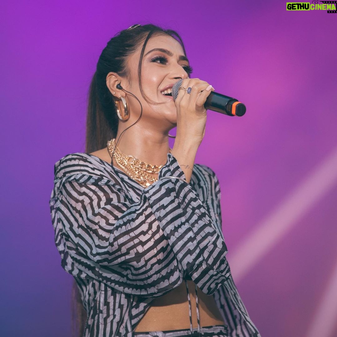 Dhanashree Verma Instagram - You’re so much stronger than you think you’re.🔥 DEBUTING MY INNER POP STAR IN REAL LIFE ✨🎤♥️ This is very special as I want to tell all my people that it’s definitely never too late to chase your dreams. Your hard work and never to give up attitude always pays off in most special ways. #BollywoodMusicProject2023 📸: @kishh.t @themediatronic My team for my perfect look ✨ Make up: @preetydhillon_mua Outfit @boutiquobysaachi Stylist @stylebysaachivj Hair: @hairbyswatitare14