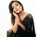 Dhanashree Verma Instagram - I'll stop wearing black when they make a darker colour ✨🖤✨ Make-up - @preetydhillon_mua Styled by- @anshikaav Jewellery - @orrajewellery Wearing- @kalkifashion