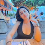 Dhanashree Verma Instagram - Behind the scenes of our Din Din 🍜🍽️🍲🌷
