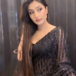 Dhanashree Verma Instagram – Not your Black Friday sale, it’s my black saree tale ✨🖤