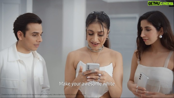 Dhanashree Verma Instagram - #Sponsored  Unlocking the adventures of white world one at a time with @gulati06 & @anuvjain Take a look and get ready to make your awesome white with #GalaxyA54 5G #MakeYourAwesomeWhite #AwesomeGalaxyA #Samsung @samsungindia