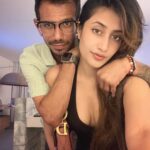 Dhanashree Verma Instagram - Behind the scenes of our Din Din 🍜🍽️🍲🌷