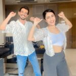 Dhanashree Verma Instagram – The only collaboration I want to be teased with 🤍
3 years of constant support to each other ✨
Jab bhi moka milta hai, hum Mr chahal ke saath dance karte hai aur aaj toh banta hai 🫡
Happy anniversary @yuzi_chahal23 🤍