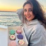 Dhvani Bhanushali Instagram – I promise the air around those cupcakes was worth it. 💕🧁🙈