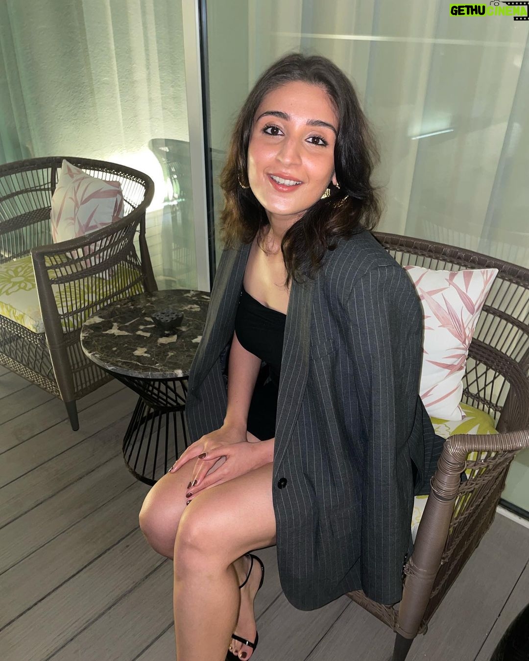 Dhvani Bhanushali Instagram - summing up my Trip ☀️👼🏻🫶