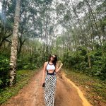 Dhvani Bhanushali Instagram - Island living and loving 🌴☀