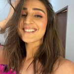 Dhvani Bhanushali Instagram – What is coming is better 💕
.
#NewThangs #NewBeginnings #ItsPink