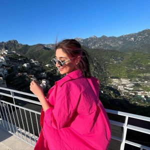 Dhvani Bhanushali Instagram - Got so much picturesque left