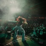 Dhvani Bhanushali Instagram - 12 thousand people,my beautiful crew and I dancing the weekend away in Bangalore 🔥❤️ thankyou for the love 🚀 📸- @baricci