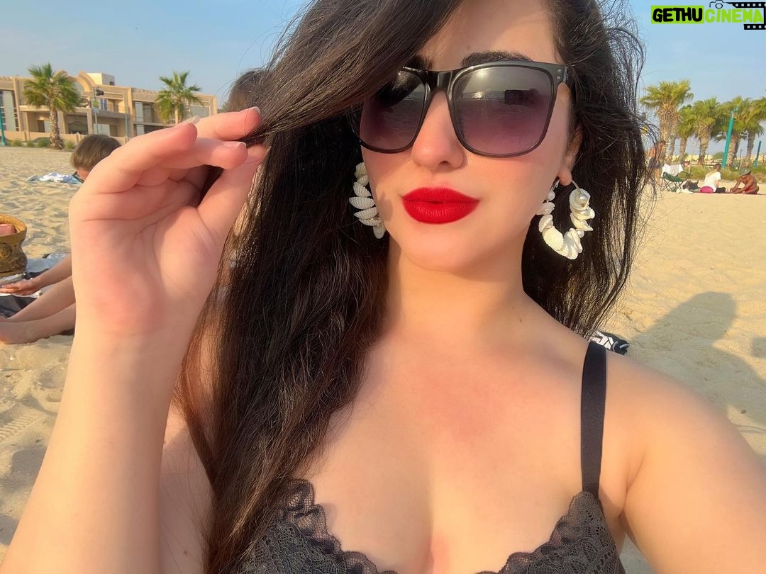 Diana Khan Instagram - There she is 🌊✨🧜🏻♀️🐚 Kite Beach Dubai