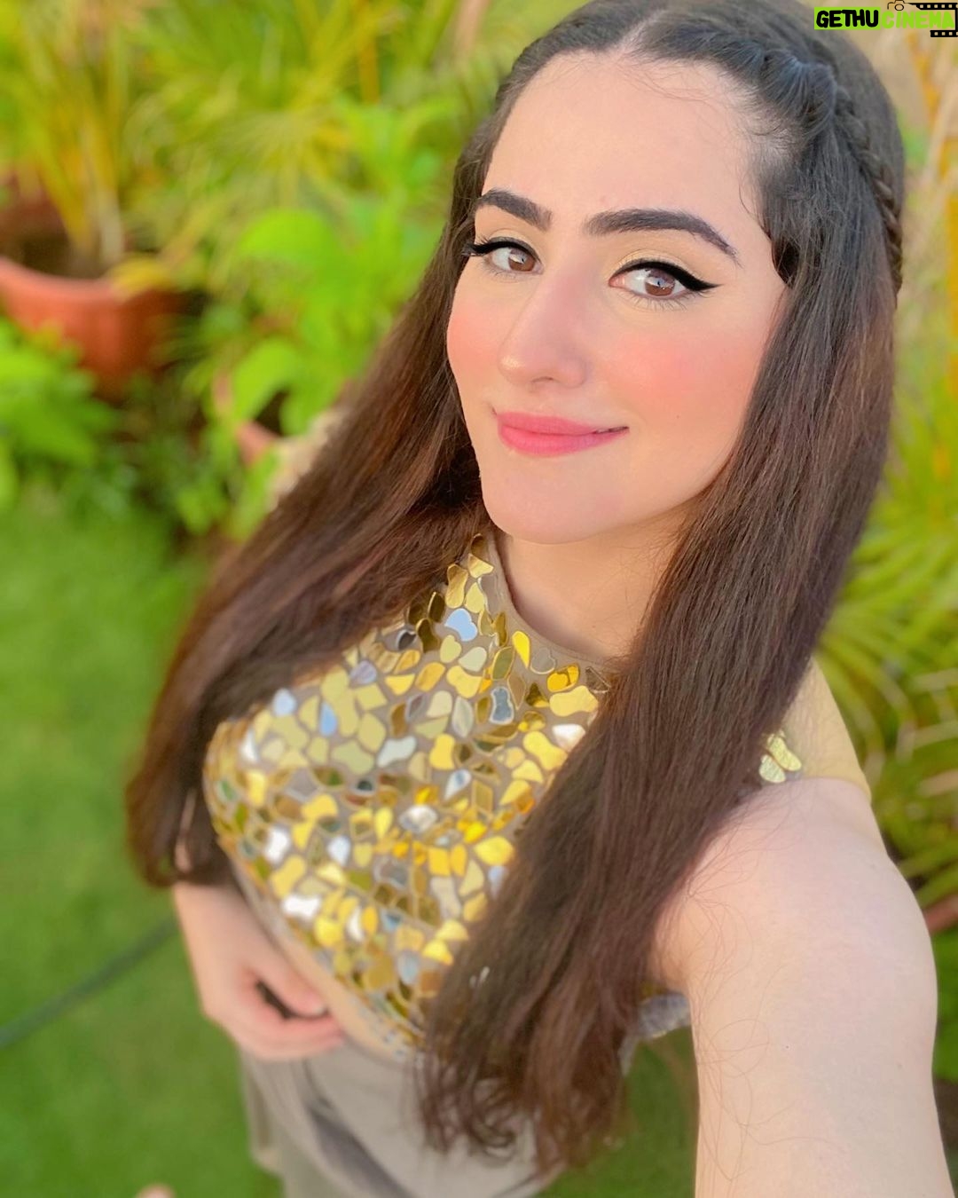 Diana Khan Instagram - βοΈππ»ππππΌππ