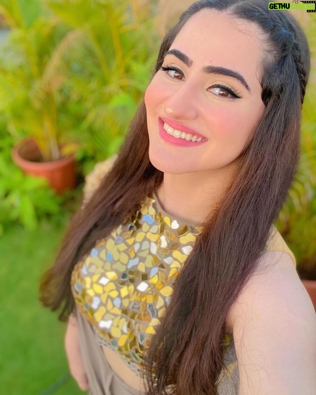 Diana Khan Instagram - βοΈππ»ππππΌππ
