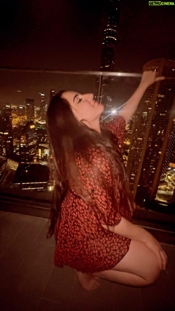 Diana Khan Instagram - until the stars fall from the sky, until the rivers all run dry, In other words, until I die.❤️‍🔥 #reels #explorepage #instagram #burjkhalifa #dubai #reelfeelit #baby The Address Skyviews