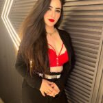 Diana Khan Instagram - If you want, I’ll tell you lies ❤️‍🔥 Dubai, United Arab Emirates