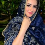 Diana Khan Instagram - Eid Mubarak 🌙 Meri Eidi Kaha Hai?😛