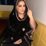 Diana Khan Instagram - Nahi Mushkil Wafa Zara Dehko Yahan💘
