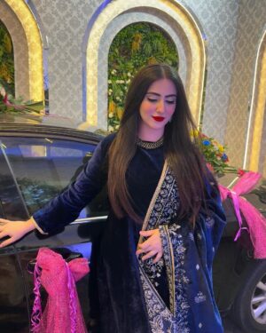 Diana Khan Instagram - Shor si hai zindagi meri🥀
Sukoon sa hai ishq tera ❤️‍🔥