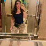 Diana Khan Instagram - Do my hips make you cry when I move it around you yeah 💥 #bangkok #bangkokdiaries 🇹🇭 Bangkok Thailand