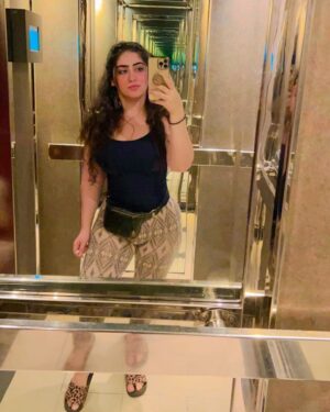 Diana Khan Instagram - Do my hips make you cry when I move it around you yeah 💥 #bangkok #bangkokdiaries 🇹🇭