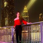 Diana Khan Instagram - Chaley? 😉 #dubai🇦🇪 Downtown Dubai