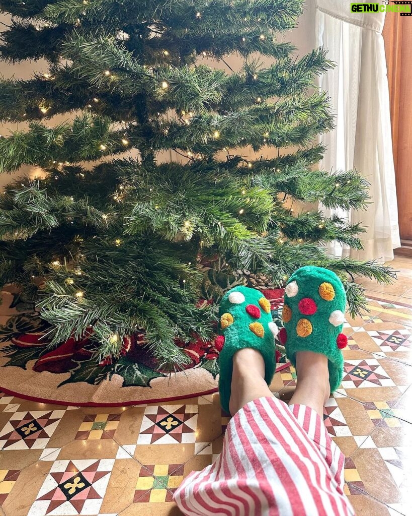 Diana Penty Instagram - So far, I’m the only ornament… 🌲😛