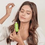 Dimpi Sanghvi Instagram - I always knew the importance of antioxidants in diet but I recently understood its importance in skin care too. @mCaffeineofficial ’s products are enriched with Caffeine which is a rich source of antioxidants and hence one of the best ways to incorporate caffeine in skin care. mCaffeine’s green tea serum & sunscreen have become an integral part of my skin care routine. It leaves my skin feeling refreshed & glowing. Checkout this range on their website ✨ #glowprotectessentials #mcaffeine #dimpisanghvi #ad Makeup & hair - @kajolrpaswwan @kajolrpaswwanmakeupacademy @kajolrpaswwanteam
