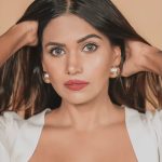 Dimpi Sanghvi Instagram - Beauty bonanza alert! ✨ 🛍️ Block Friday Sale is live @shoppers_stop @ssbeauty! Grab your beauty faves now: 🌟 Lakme up to 50% off 💄 Maybelline flat 20% off 💅 Arcelia Buy 1get 30% or buy 2 and get 40% 💋 Myglamm flat 40% off 👁️ Kay Beauty up to 25% off #BlockFridaySale runs till Nov 26th, in-store and online. Happy shopping! 🔥 #SSBeautyBrigade #SSBeauty #ShoppersStop #ShoppingComesFirst #DimpiSanghvi #Makeup #MakeupTutorial #Beauty