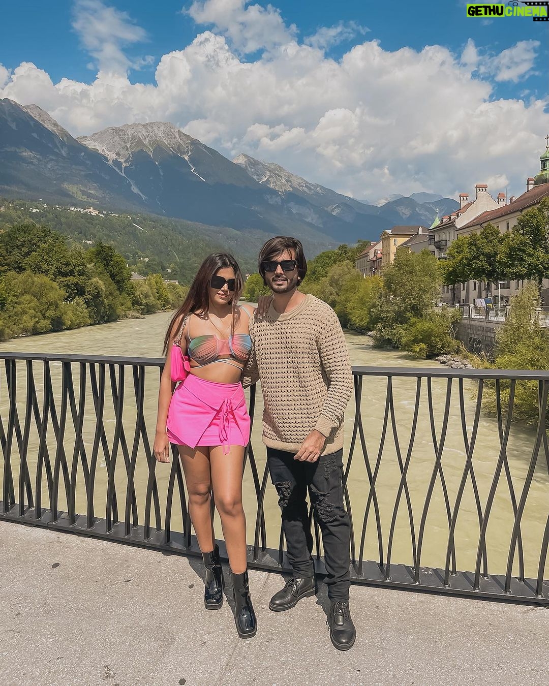 Dimpi Sanghvi Instagram - Living my European summer dream at the fairy tale town of Innsbruck, Austria π @visitaustria @innsbrucktourism @visittirol @dasbrahms @hoteldasinnsbruck #dimpitraveldiaries #dimpisanghvi #feelaustria #visitaustria #visittirol #lovetirol #myinnsbruck #hoteldasinnsbruck